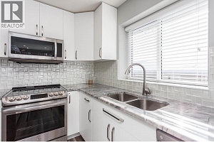 2675 Pine Avenue Unit# 4 - Photo 8
