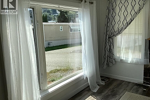 12022 Pretty Road Unit# 17 - Photo 4