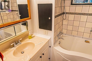 12022 Pretty Road Unit# 17 - Photo 9