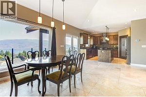 6172 Seymoure Avenue - Photo 10