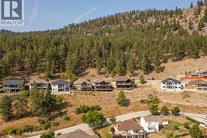 6172 Seymoure Avenue - Photo 29