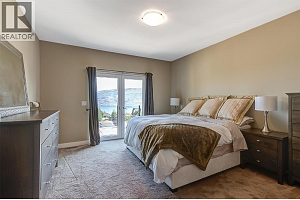 6172 Seymoure Avenue - Photo 31