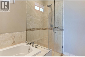 6172 Seymoure Avenue - Photo 33