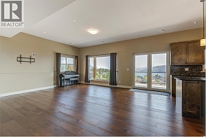 6172 Seymoure Avenue - Photo 45