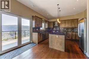 6172 Seymoure Avenue - Photo 47