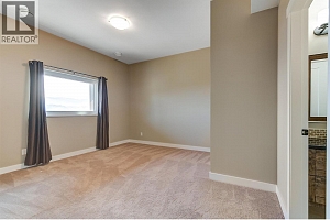 6172 Seymoure Avenue - Photo 52