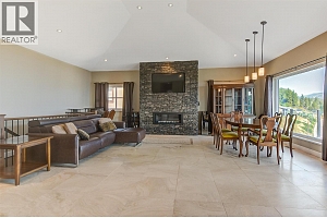 6172 Seymoure Avenue - Photo 6