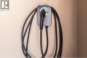 6172 Seymoure Avenue - Photo 63