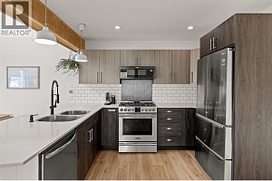 6748 Verona Loop Unit# 325 - Photo 4