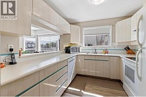 3157 Casorso Road Unit# 204 - Photo 3