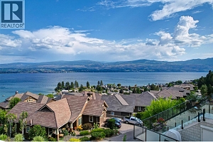 2571 Casa Palmero Drive - Photo 2