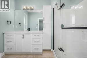 528 Loon Avenue - Photo 10