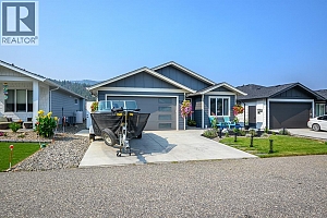 528 Loon Avenue - Photo 2