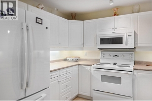 555 Houghton Road Unit# 307 - Photo 9