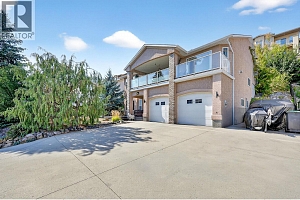 5220 Sutherland Road - Photo 2