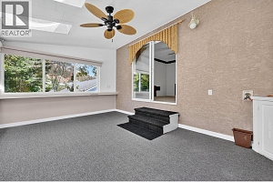 5220 Sutherland Road - Photo 37