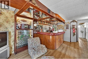 5220 Sutherland Road - Photo 43