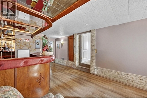 5220 Sutherland Road - Photo 45