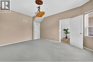 5220 Sutherland Road - Photo 47