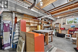 5220 Sutherland Road - Photo 48