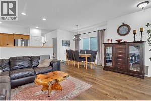 430 McCarren Avenue - Photo 17