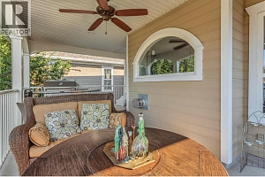 430 McCarren Avenue - Photo 19