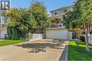 430 McCarren Avenue - Photo 36