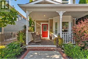 430 McCarren Avenue - Photo 6