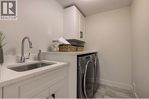 5992 Princess Street - Photo 31