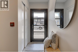 5992 Princess Street - Photo 32