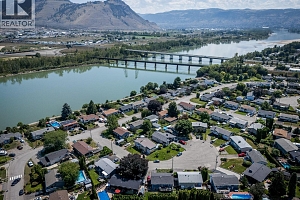 531 BAYWOOD Crescent - Photo 25