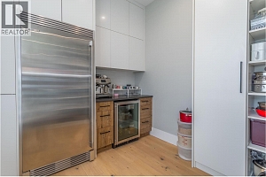 1050 Ledgeview Court - Photo 21