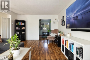 1420 Bernard Avenue - Photo 10