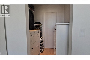 1191 Sunset Drive Unit# 2001 - Photo 10