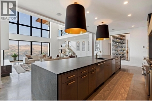 120 Sunset Boulevard - Photo 17