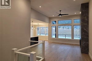 2540 Pinnacle Ridge Drive - Photo 2