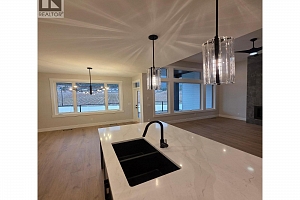 2540 Pinnacle Ridge Drive - Photo 8