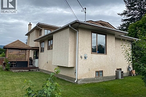 3343 Gordon Drive - Photo 2