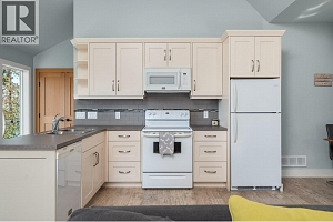 2202 26 Street - Photo 48