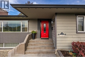 1508 Pinehurst Crescent - Photo 3