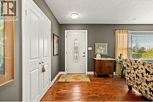 1508 Pinehurst Crescent - Photo 6