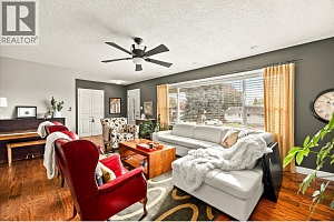 1508 Pinehurst Crescent - Photo 9