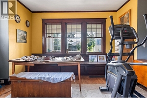 975 25 Avenue - Photo 10