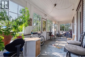 975 25 Avenue - Photo 14