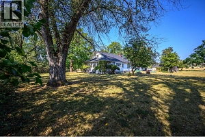 975 25 Avenue - Photo 33