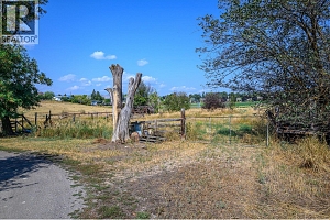 975 25 Avenue - Photo 38