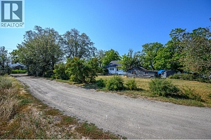 975 25 Avenue - Photo 39