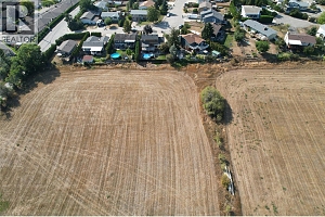 975 25 Avenue - Photo 52