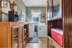 975 25 Avenue - Photo 8