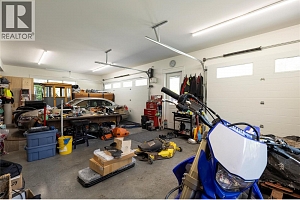 6984 Highway 6 - Photo 35